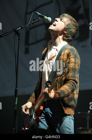 Kaiser Chiefs in Kirkstall Abbey - Leeds Stockfoto