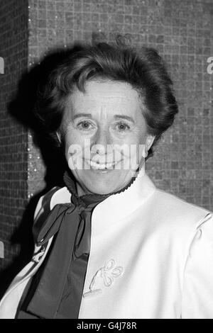 Eislaufen - Betty Callaway - London Stockfoto