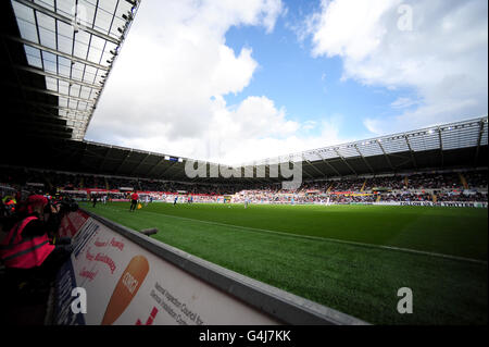 Fußball - Barclays Premier League - Swansea City / West Bromwich Albion - Liberty Stadium. Eine allgemeine Sicht auf das Spiel zwischen Swansea City und West Bromwich Albion im Liberty Stadium Stockfoto