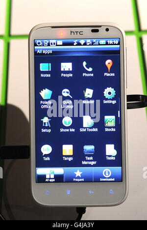 HTC Launch Party - London. Das neue HTC Sensation XL Telefon, das heute im Roundhouse, Chalk Farm, London, vorgestellt wurde. Stockfoto