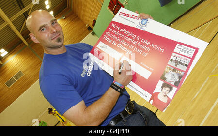 Everton Torwart Marcus Hahnemann hält eine Fragen und Antworten Session während des Everton in the Community und World Health Day an der Greenbank Sports Academy, Liverpool Stockfoto