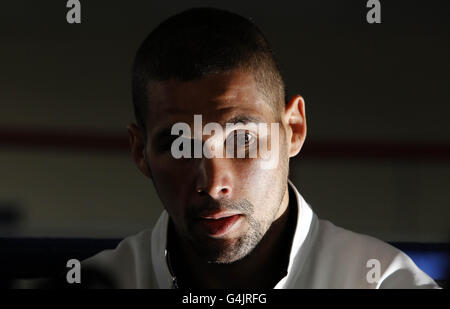 Der britische und Commonwealth Light Heavyweight Champion Tony Bellew bei einem Medienwork im Rotunda ABC, Liverpool. Stockfoto