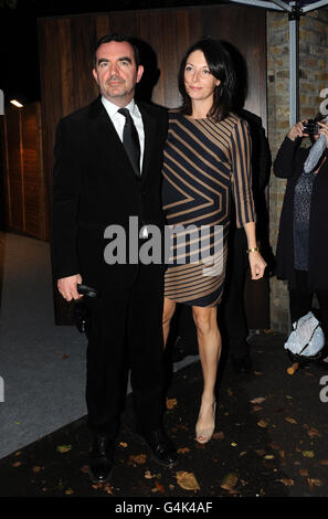 Mary McCartney und Simon Aboud kommen nach seiner Heirat mit Nancy Shevell heute im Westminster Registry Office im Londoner Norden an. Stockfoto