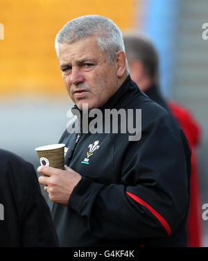 Rugby Union - Rugby-Weltmeisterschaft 2011 - Bronze-Finale - Wales gegen Australien - Wales Training Session - Mount Smart Stadium. Warren Gatland, Trainer von Wales, während der Trainingseinheit im Mount Smart Stadium, Auckland, Neuseeland. Stockfoto