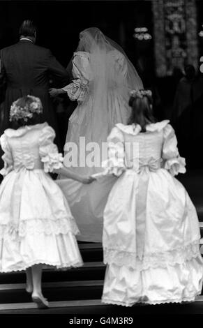 Royalty - Prinz von Wales und Dame Diana Spencer Hochzeit - London Stockfoto