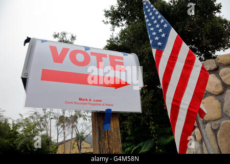 Ventura County, California Bürger entpuppen, Abstimmung Stockfoto