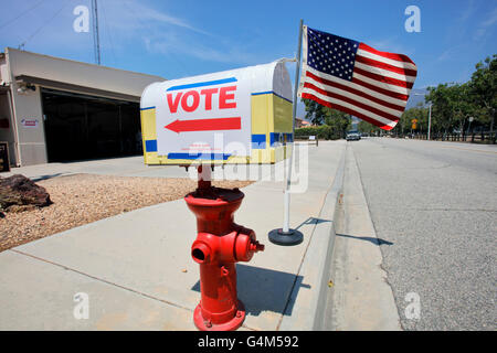 Ventura County, California Bürger entpuppen, Abstimmung Stockfoto