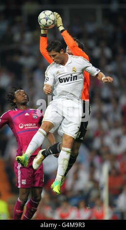 Fußball - UEFA Champions League - Gruppe D - Real Madrid V Olympique Lyonnais - Santiago Bernabeu Stockfoto