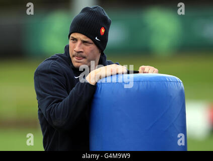 Rugby Union - Rugby-Weltmeisterschaft 2011 - Finale - Frankreich gegen Neuseeland - Frankreich Trainingssitzung - Takapuna Rugby Club. Der französische Francois Trinh-Duc während einer Trainingseinheit im Takapuna Rugby Club, Auckland, Neuseeland. Stockfoto