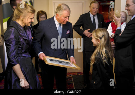 Prince Of Wales besucht Gwent Stockfoto