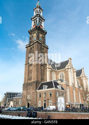 Blick auf die Westerkerk Kirche, Amsterdam, Niederlande. Stockfoto