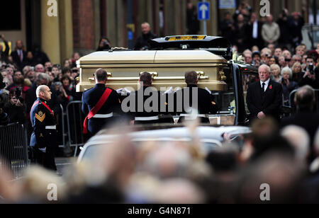 Sir Jimmy Savile Beerdigung Stockfoto