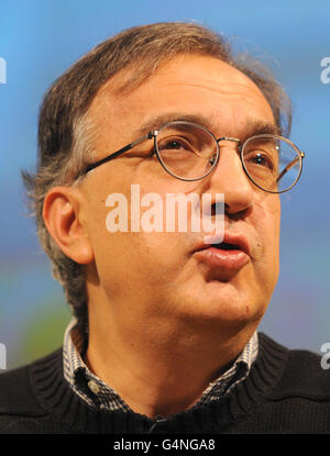 Der CEO von Fiat Spa und der CEO und Chairman der Chrysler Group Sergio Marchionne sprechen auf der CBI-Konferenz im Grosvenor House Hotel im Zentrum von London. Stockfoto