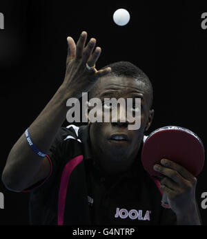 Olympische Spiele - Tischtennis - London 2012 Test Event - ITTF Pro Tour Grand Finals - Tag 1 - Excel Arena. Der britische Spieler Darius Knight während seines Spiels gegen Tzu-Hsiang hing während der ITTF Pro Tour Grand Finals in der Excel Arena, London. Stockfoto