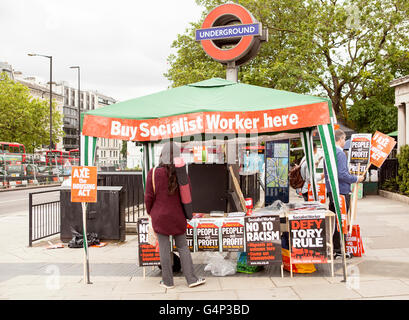 London, UK. 18. Juni 2016. Axt der Housing Act. Eine Kundgebung fand in London, um die Änderungen zu Sozialwohnungen zu protestieren. Die Demonstranten behauptete, dass sie aus London günstig sein waren. Bildnachweis: Jane Campbell/Alamy Live-Nachrichten Stockfoto