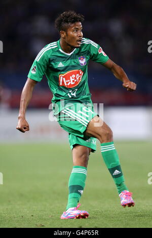 Ajinomoto Stadion, Tokio, Japan. 18. Juni 2016. Musashi Suzuki (Albirex), 18. Juni 2016 - Fußball: 2016 J1 Liga 1. Etappe Match zwischen F.C. Tokyo 1-1 Albirex Niigata Ajinomoto Stadion, Tokio, Japan. © AFLO SPORT/Alamy Live-Nachrichten Stockfoto