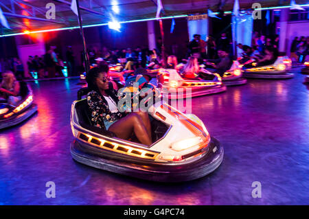 Barcelona, Katalonien, Spanien. 18. Juni 2016. Sonar Auto. Sónar bei Nacht. Sonar-2016-Credit: Cisco Pelay / Alamy Live News Stockfoto