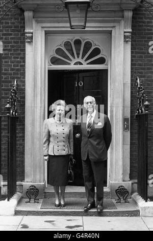 Politik - 1987 allgemeine Wahlkampagne - Margaret Thatcher - 10 Downing Street Stockfoto