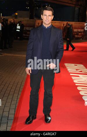 Tom Cruise kommt zur UK-Premiere von Mission:Impossible Ghost Protocol, im BFI IMAX, Waterloo, London. Stockfoto