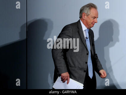 Kabinettsminister Francis Maude heute bei einer Pressekonferenz im Finanzministerium in London. Stockfoto