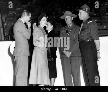 Prinzessin Elizabeth und der Herzog von Edinburgh während ihrer Kanada-Tournee Stockfoto