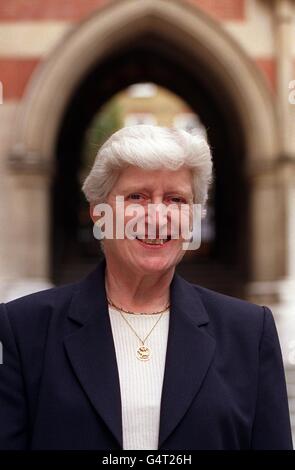 Richter/Elizabeth Butler-Sloss Stockfoto