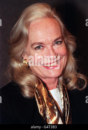 Sammle 99/Shirley Eaton Stockfoto