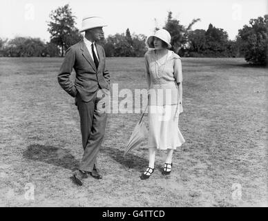 Royalty - Lord Louis Mountbatten und Edwina Ashley - 1922 Stockfoto