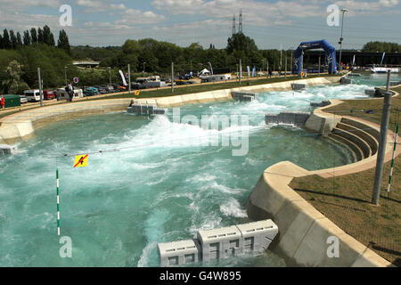 Gesamtansicht von Lee Valley White Water Park, Middlesex Stockfoto