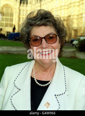 Lady Doreen Miller, die das Rennen für konservative London Bürgermeisteranwärter eingetragen hat. Der Rückzug des ehemaligen Tory-Kandidaten Lord Archer hat die Partei gezwungen, einen erneuten Wettkampf anzuordnen, um ihren Kandidaten zu finden. Stockfoto