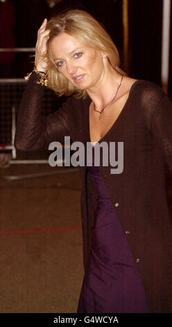 TV-Moderatorin Alice Beer kommt zu den British Comedy Awards 1999, die im London TV Centre, London, stattfinden. Stockfoto