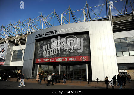 Fußball - FA Cup - vierte Runde - Derby County / Stoke City - Pride Park. Gesamtansicht des Haupteingangs zum Pride Park, Heimat von Derby County Stockfoto