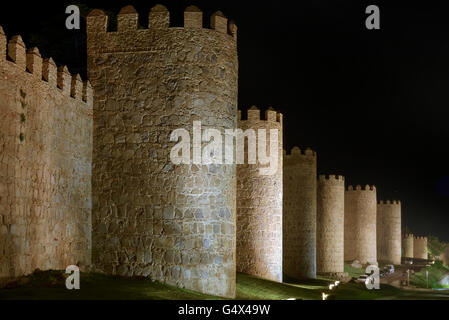 Mittelalterlichen Stadtmauer von Avila de Los Caballeros, Provinz Castilla y Leon, Spanien Stockfoto