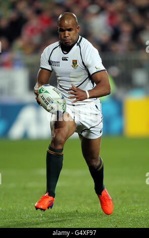 Südafrikas JP Pietersen beim IRB Rugby-Weltcup-Spiel im North Harbor Stadium, Auckland, Neuseeland. Stockfoto