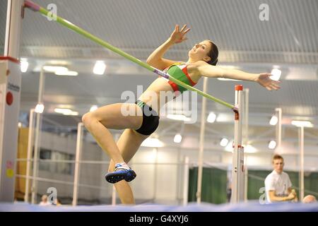 Die britische Isobel Pooley tritt beim Women's High Jump an Endgültig Stockfoto