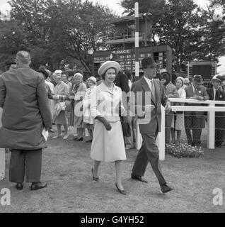 Pferderennen Sie - Nachrichten die Welt-Einsätze - Goodwood Stockfoto