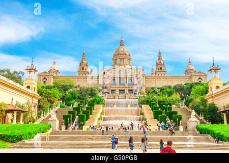 Barcelona, Spanien - 2. Mai 2015: Nationalmuseum in Spanien, Barcelona, Plaça De Espanya. Stockfoto