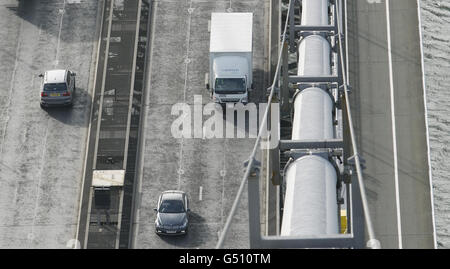 Öffentliche Abstimmung über die Namen der Brücke Stockfoto