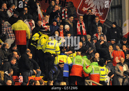 Fußball - U18-International - England V Polen - Gresty Road Stockfoto