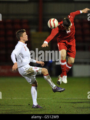 Fußball - U18-International - England V Polen - Gresty Road Stockfoto