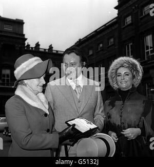 Richard Burton Investitur Stockfoto