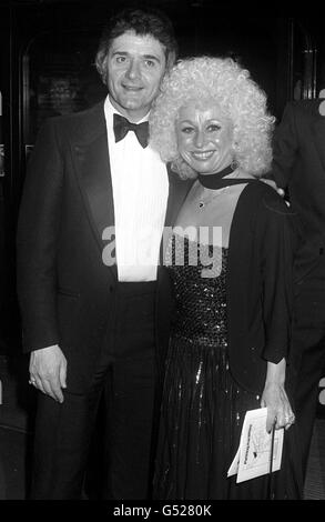 Ronnie Knight & Barbara Windsor Stockfoto