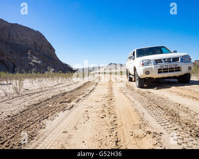 Namibia, Erongo, Swakopmund, im Flussbett des Swakop, auf unbefestigten Straßen Stockfoto