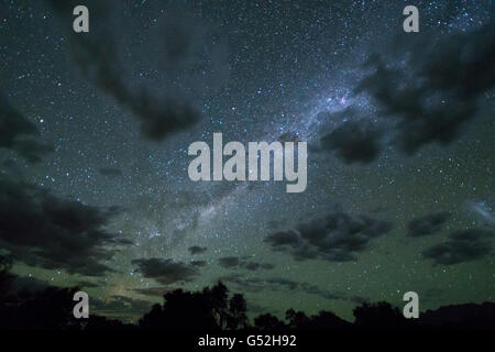 Namibia, Erongo, Sternenhimmel, Milky Way, am Brandberg auf dem Campingplatz Branberg Stockfoto