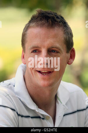 Kapitän Francis Atkinson, 31, aus Swindon, Wiltshire, einer der mit dem verwundeten Team im Hyatt Hotel in Kathmandu, Nepal, unterwegs. Stockfoto