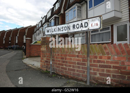 Eine allgemeine Ansicht der Wilkinson Road im Stadtteil Newham, London. Stockfoto