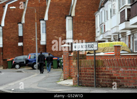 Eine allgemeine Ansicht der Wilkinson Road im Stadtteil Newham, London. Stockfoto