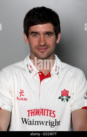 Cricket - 2012 Lancashire Photocall - Old Trafford. Kyle Hogg, Lancashire Stockfoto