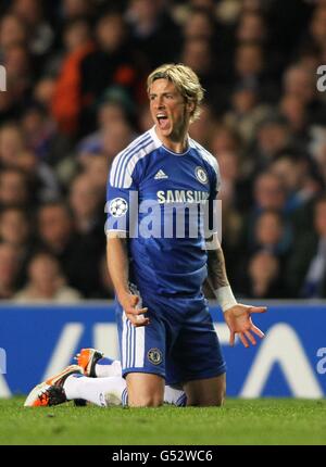 Fußball - UEFA Champions League - Viertel-Final - Rückspiel - Chelsea V Benfica - Stamford Bridge Stockfoto