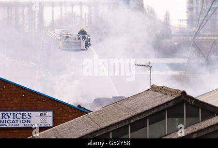 Feuer in Canning Town Stockfoto